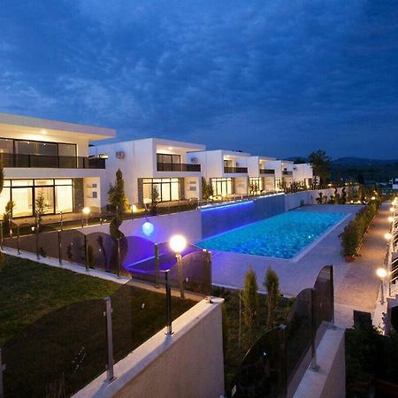 Beverly Hills Villa Kusadasi Exterior photo