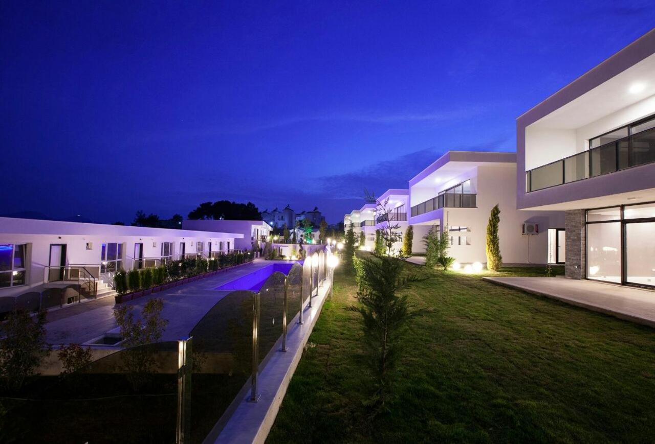 Beverly Hills Villa Kusadasi Exterior photo